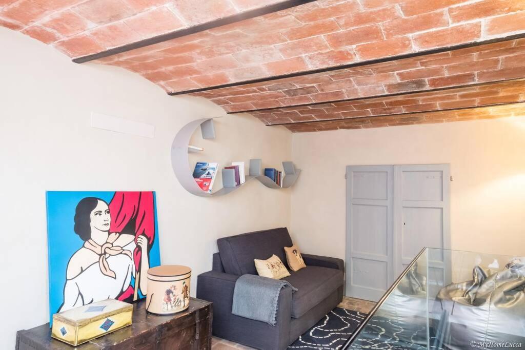 Casa Maria - Attico Di Lusso Vicino Alle Mura Лукка Екстер'єр фото