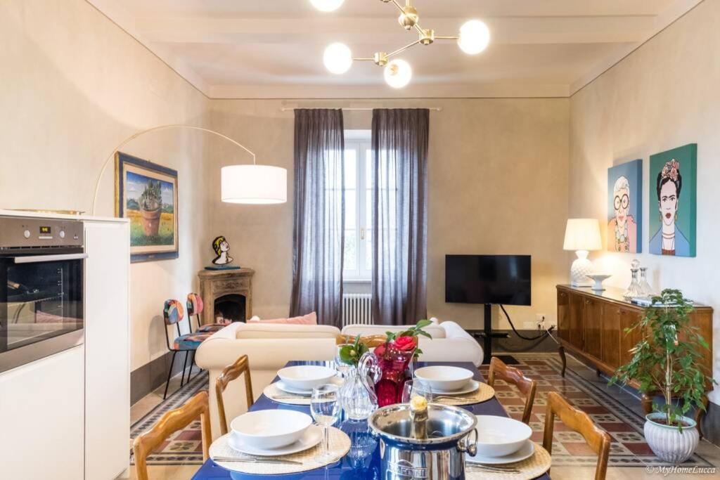 Casa Maria - Attico Di Lusso Vicino Alle Mura Лукка Екстер'єр фото