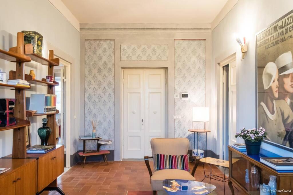 Casa Maria - Attico Di Lusso Vicino Alle Mura Лукка Екстер'єр фото